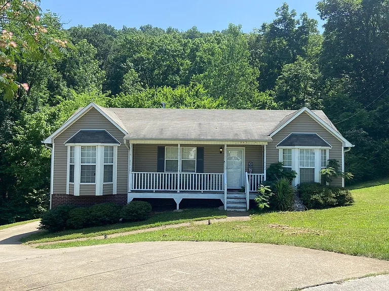 1594 Wilderness Ln — Photo 1