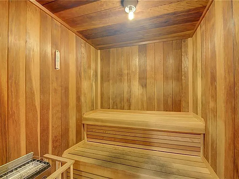 525 N Ocean Blvd #919 — Photo 35