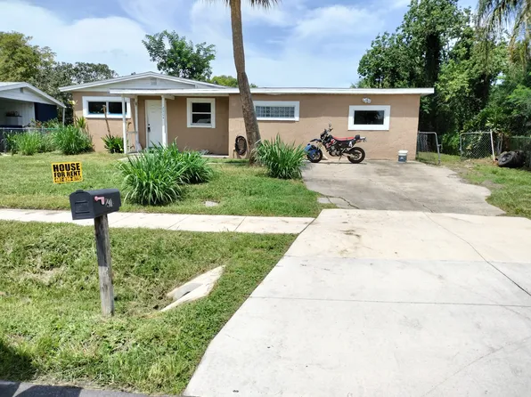 2904 Geoffrey Dr, Orlando, FL 32826