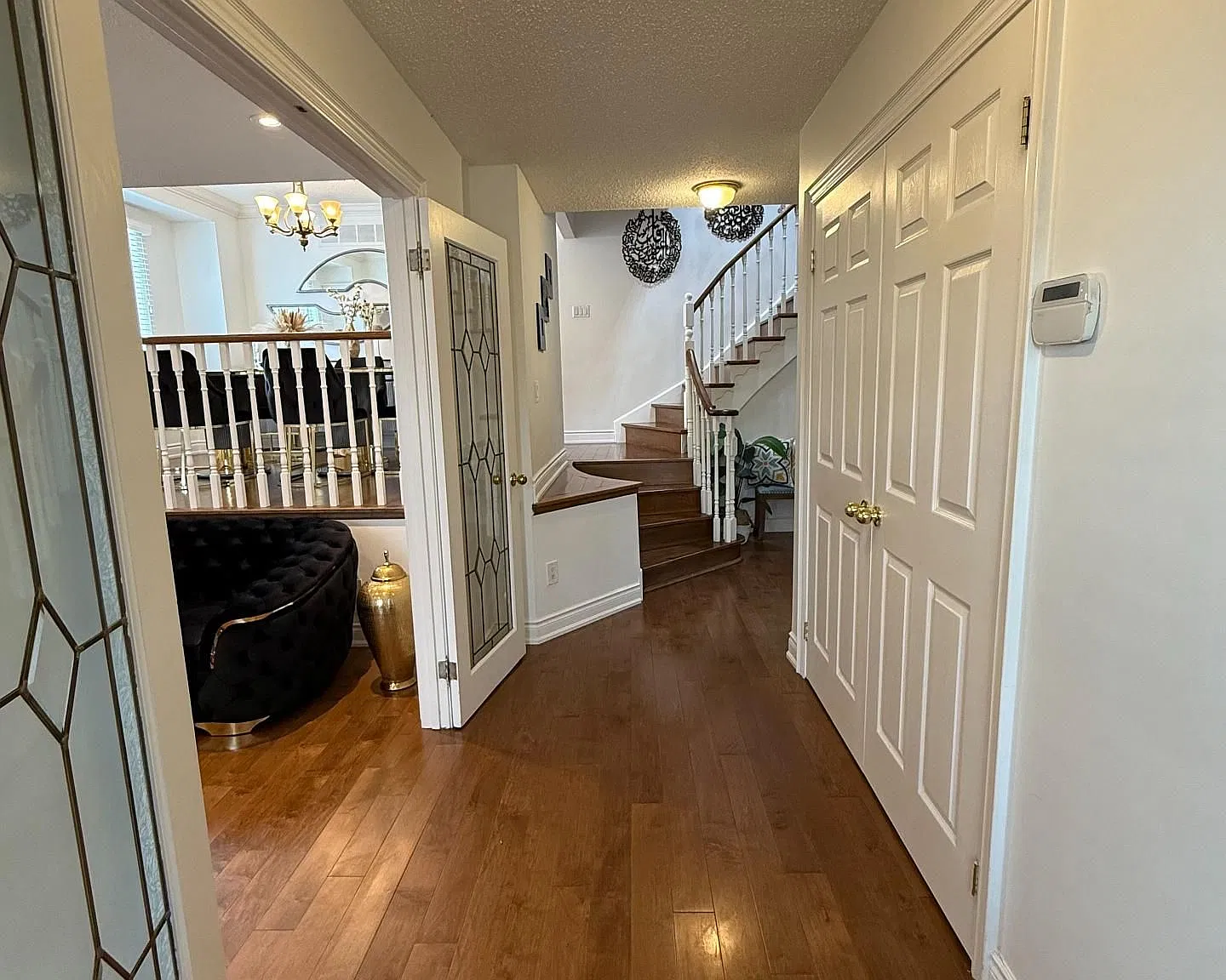 3 bed, $4,300 — Photo 3