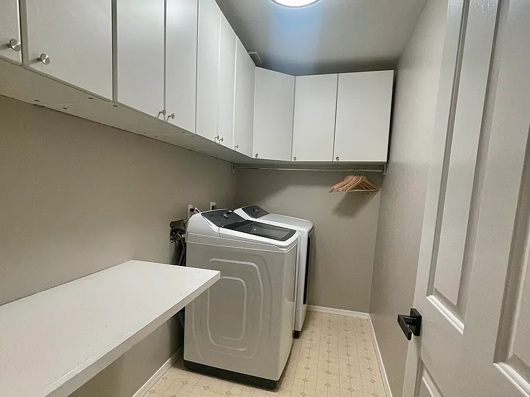 1465 S Sandstone St — Photo 22