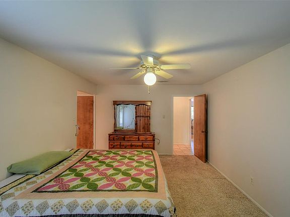 4th image of 3817 Delmas Dr
