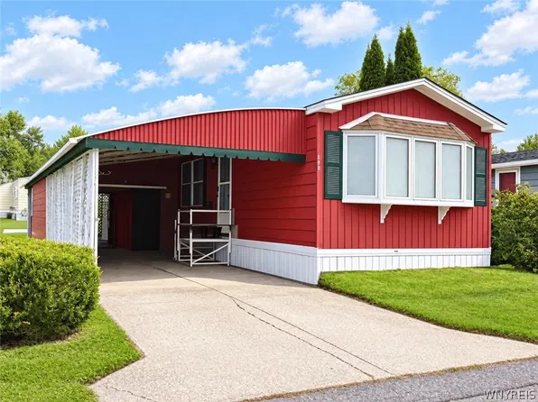 185 Hemlock St, Akron, NY 14001