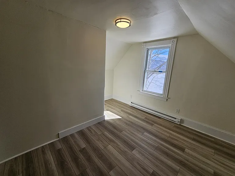 227 Rockingham St #3 — Photo 7