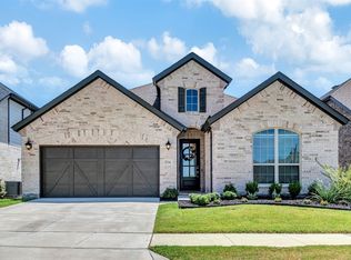 516 Evergreen Rd, Aubrey, TX 76227