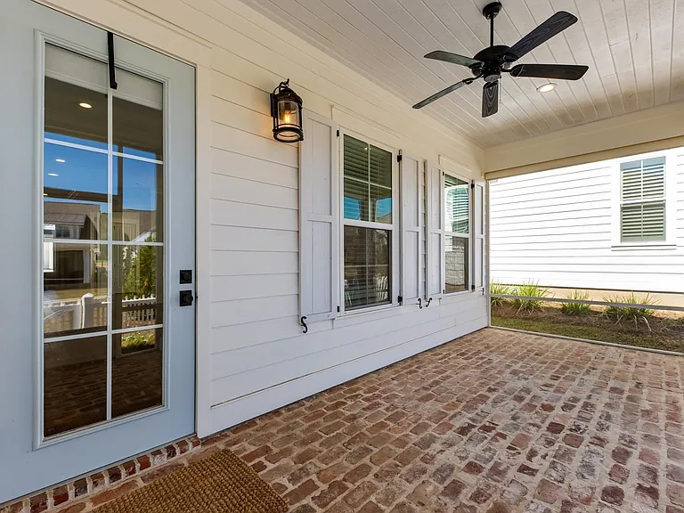 465 Karcher Ave — Photo 42