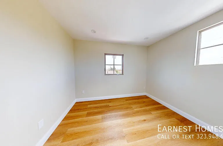 310 N 3rd St #A — Photo 13