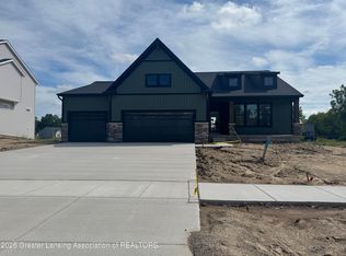 11219 Windswept Dr, Grand Ledge, MI 48837