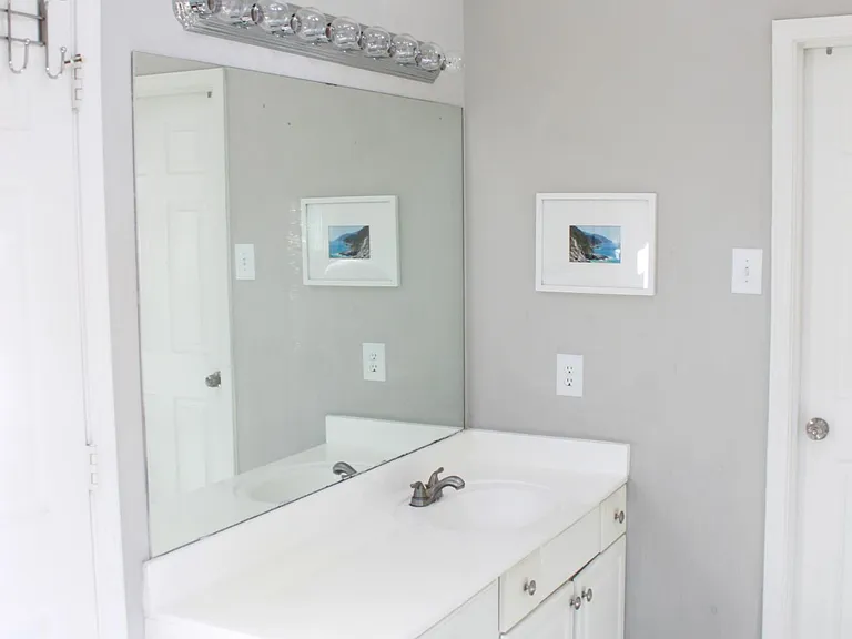 Master bathroom - sink 1