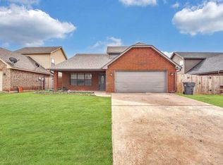 5708 NW Lady Marna Ave, Lawton, OK 73505