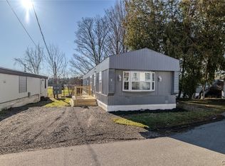 6940 Highbridge Rd Trailer 1, Fayetteville, NY 13066