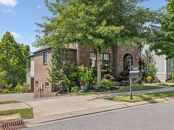 4th image of 618 Finnhorse Ln