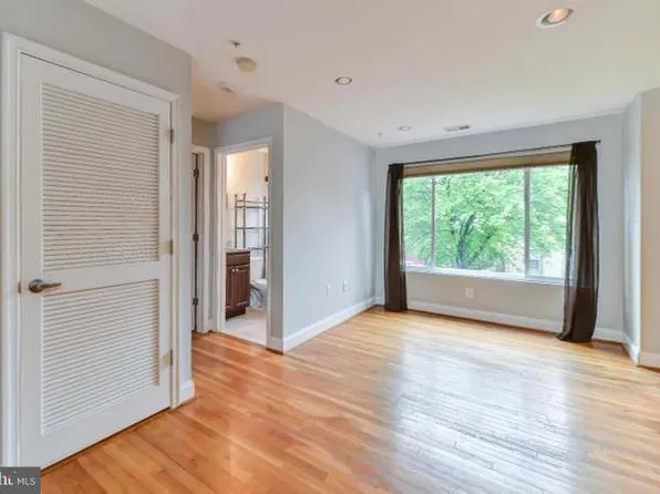 804 Taylor St NW #407, Washington, DC 20011