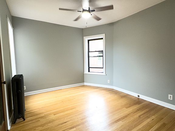 5th image of 6248 N Wayne Ave #5