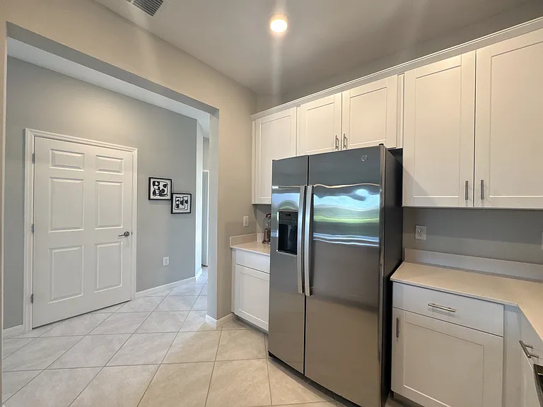 2800 Blossom Way — Photo 2