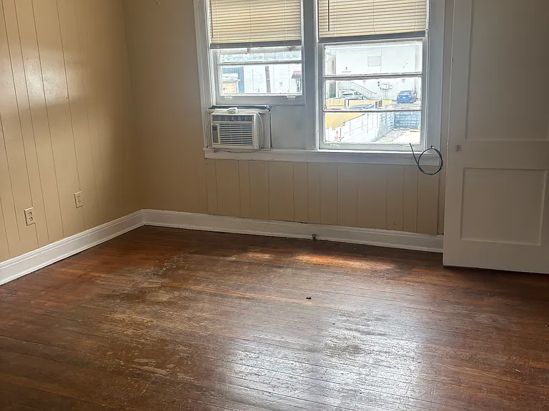 158 W Chimes St #9 — Photo 11