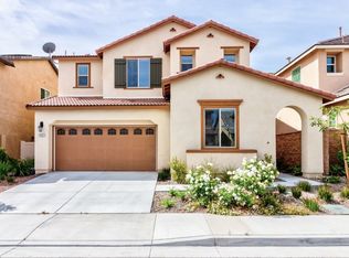 11531 Elderberry Ln, Corona, CA 92883