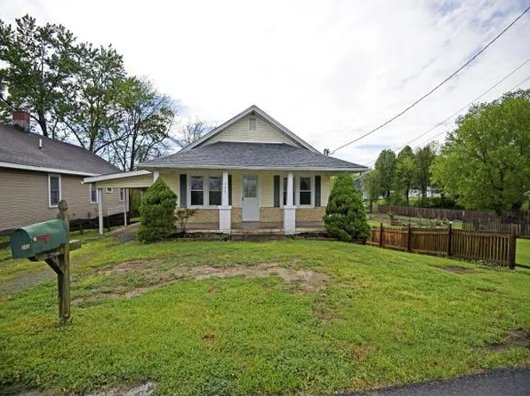 203 North St, Johnson City, TN 37604