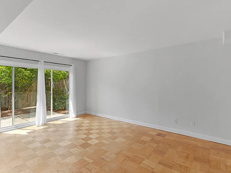 10650 Green Mountain Cir — Photo 15