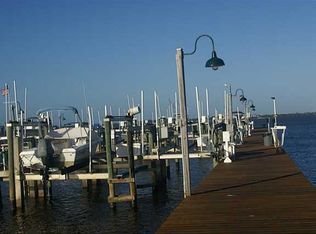 1555 NE Ocean Blvd APT 102, Stuart, FL 34996