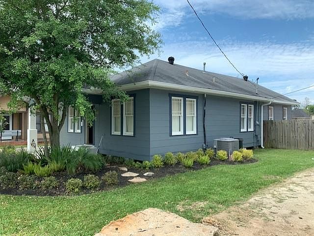 1st image of 712 Avenue D
