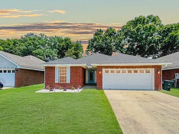 154 Cypress Ln, Fairhope, AL 36532