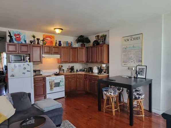 310 Seventh Street image 1 of 15