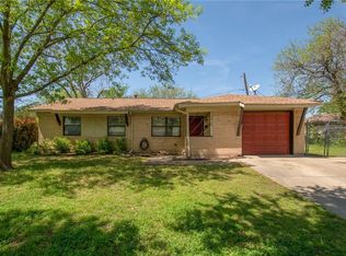 2969 Joanna Dr, Farmers Branch, TX 75234