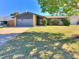 3704 N Riverside Dr, Bethany, OK 73008