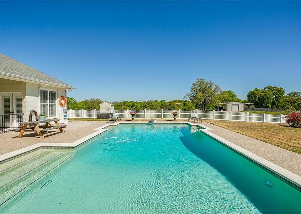 4201 Centerpoint Rd, Aledo, TX 76008 Zillow