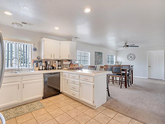 4th image of 546 E Delno Dr #B
