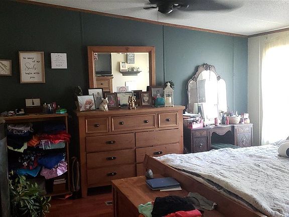 3rd image of 339 Baskin Rd