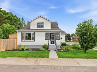 31 Elizabeth St, Brighton, ON K0K1H0