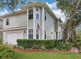 210 Arbor Shade Ct, Brandon, FL 33511