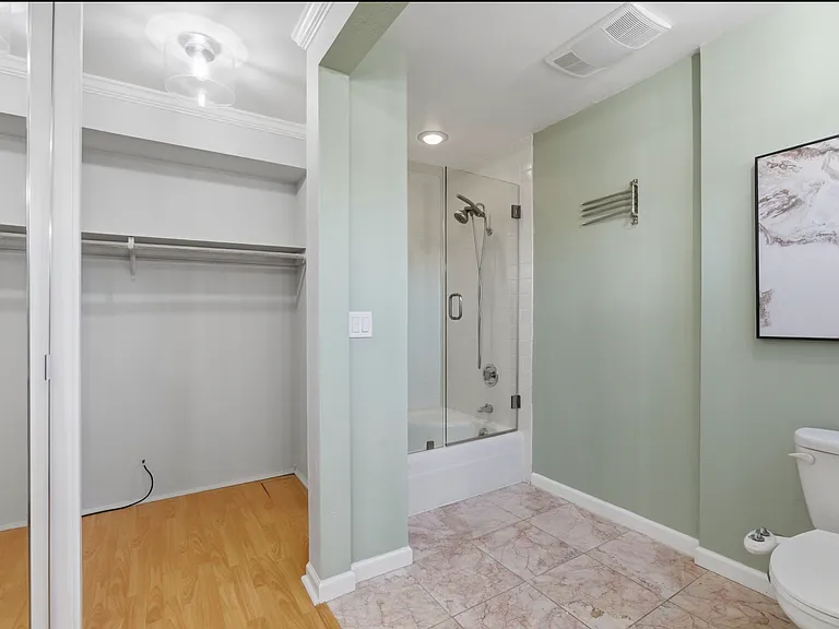 111 Wellesley Cres #2N — Photo 3