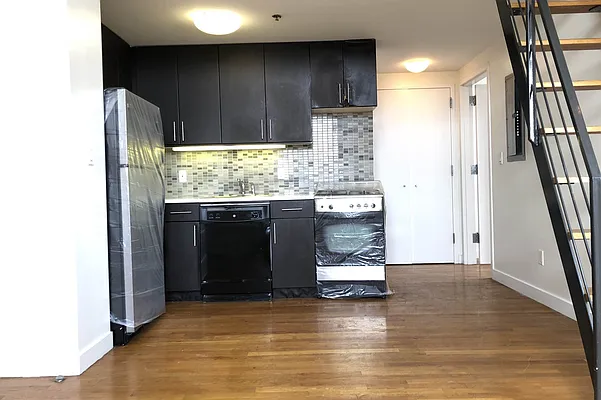 Rented by Carnegie Management Inc | media 15