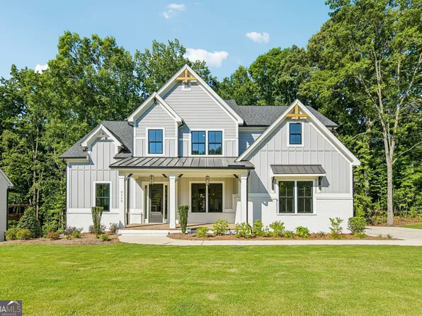 9110 Greenway Ct, Gainesville, GA 30506