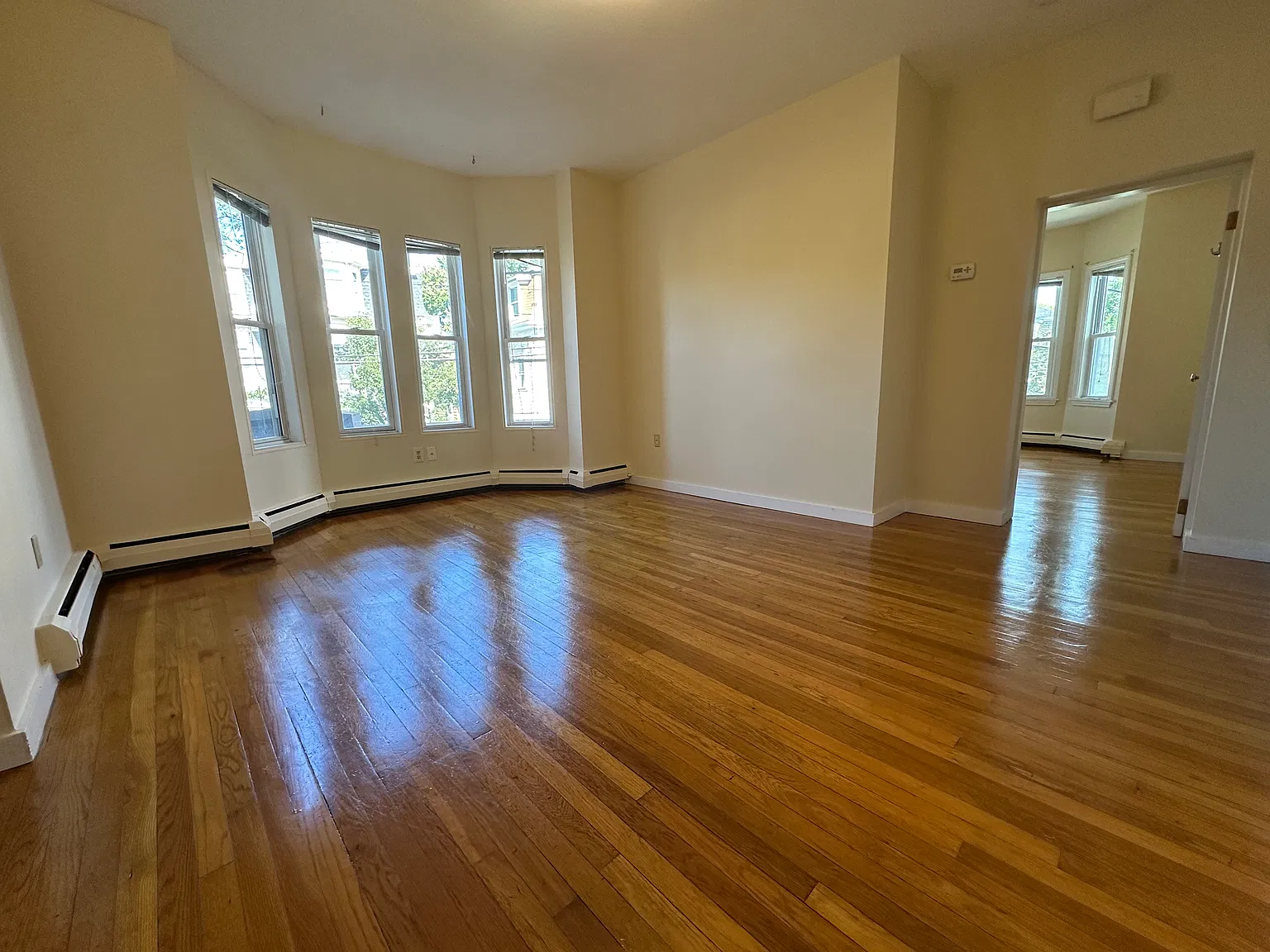 2 bed, $2,850 — Photo 4