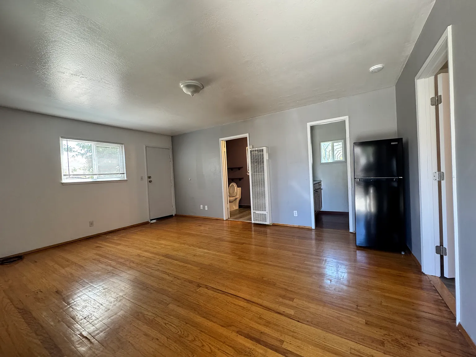 22464 Fuller Ave — Photo 4