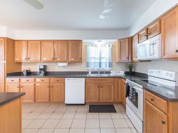 3rd image of 5636 Tomoka Dr