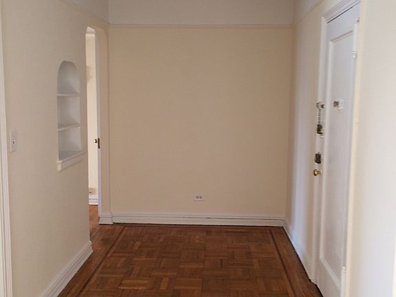 5th image of 6421 Booth St APT 2F