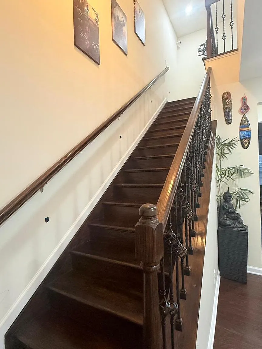 3 bed, 2726 sqft, $3,300 — Photo 3