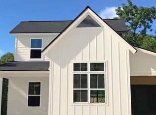 929B E 53rd 1/2 St, Austin, TX 78751