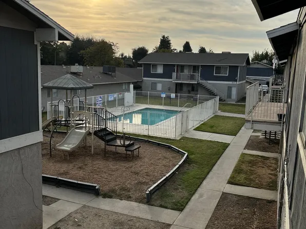 4871 E Lane Ave, Fresno, CA 93727