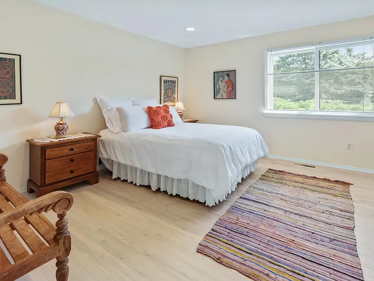 282 Town Line Rd — Photo 10