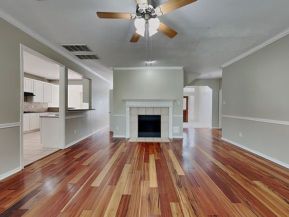 4th image of 15535 Downford Dr