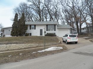 4400 Wenig Rd NE, Cedar Rapids, IA 52402