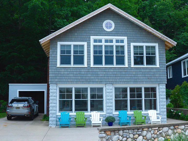 852 S Harbor Dr #1 — Photo 1