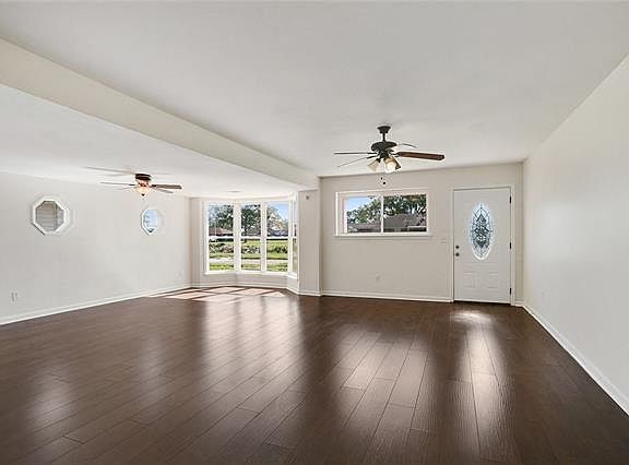 4th image of 3000 Chalona Dr