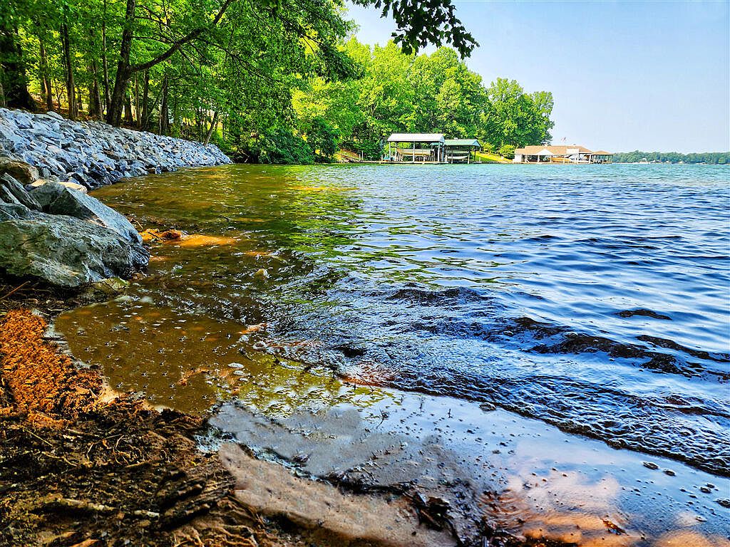 45 Lee Dr, Huddleston, VA 24104 MLS 898422 Zillow